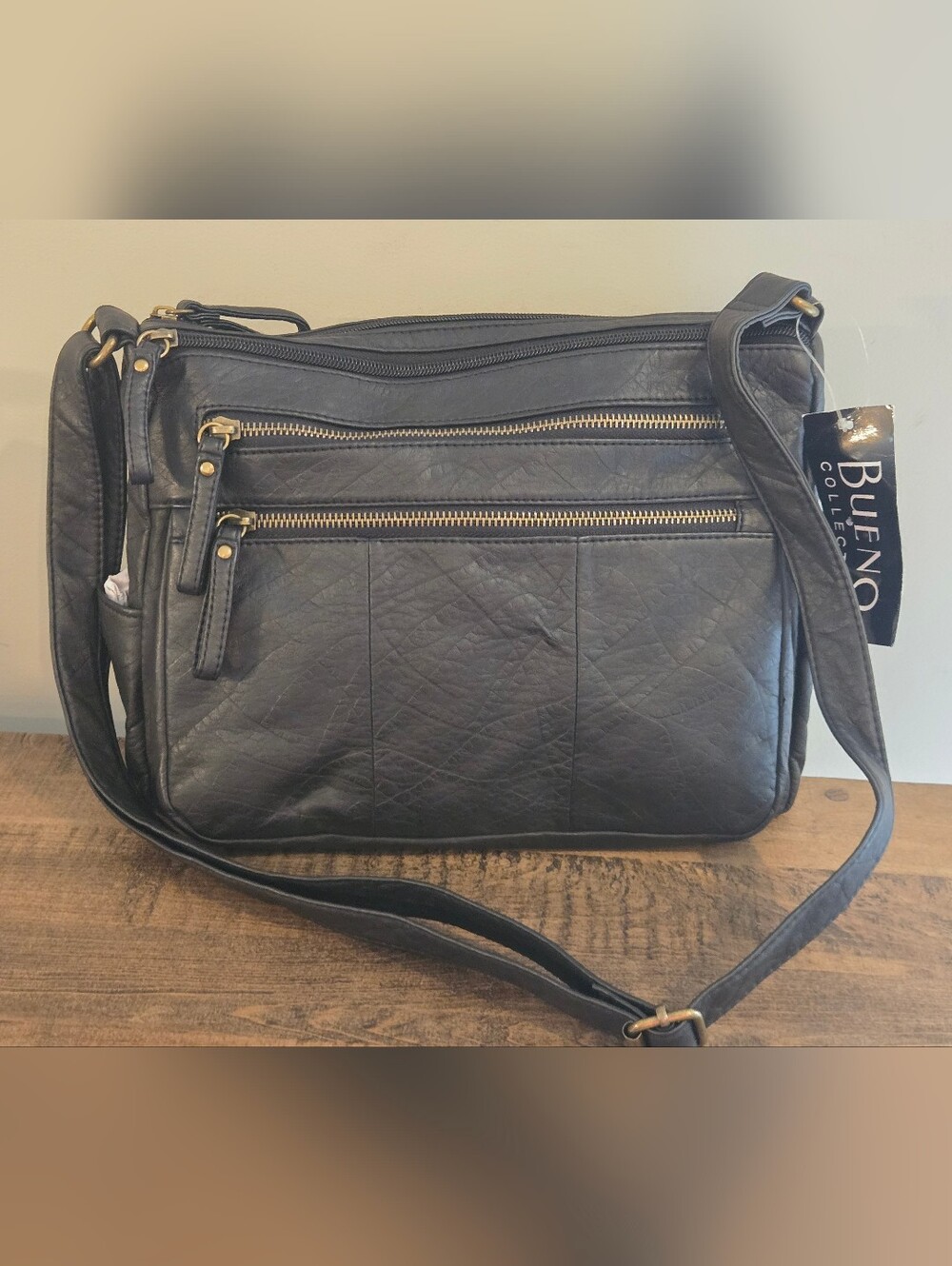 Bueno leather bag